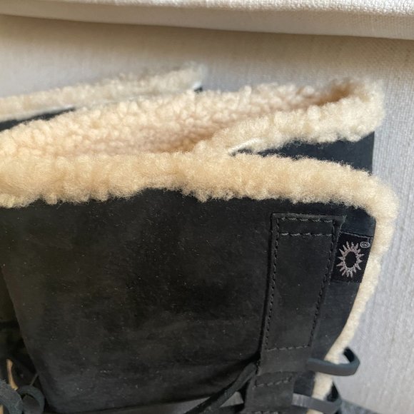 New UGG Insulated Suede Boots with Tie - Picture 2 of 7